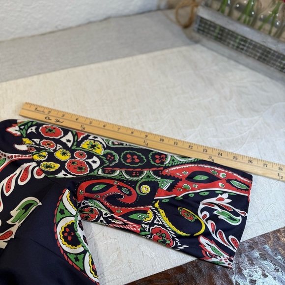 LOFT Navy Paisley Floral Print Shift Dress 4 V-Neck 3/4 Bell Sleeve. - Picture 6 of 11